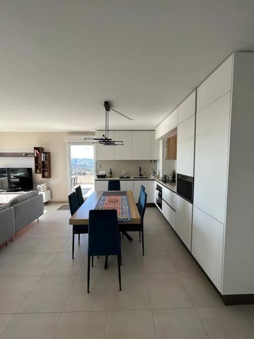 Superbe Appartement 3 Chambres A Γκρας Εξωτερικό φωτογραφία